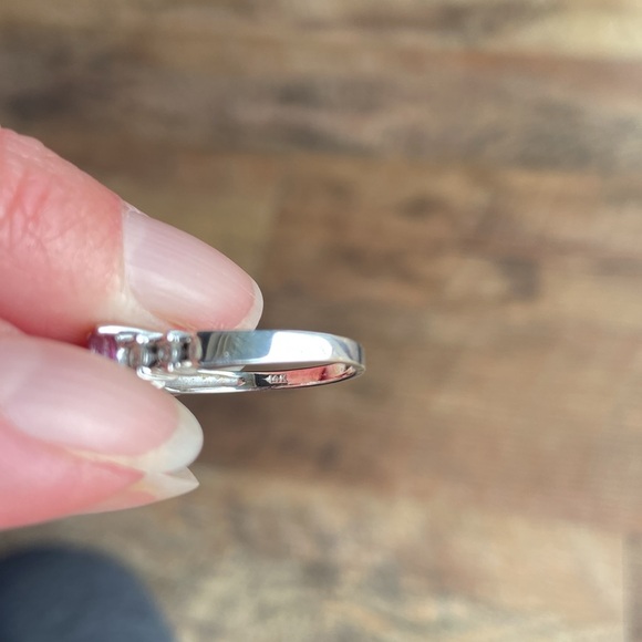 Elegant Pink 14k White Gold Women's Ring - Picture 7 of 7